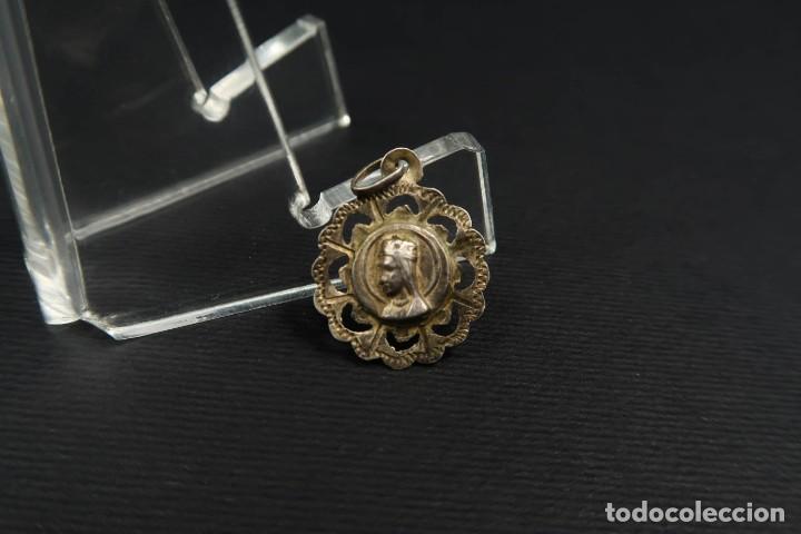 Antig&uuml;edades: Antigua Medalla Religiosa de Plata - Foto 1