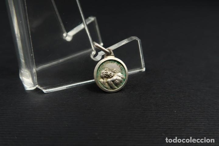 Antig&uuml;edades: Antigua Medalla Religiosa de Plata - Foto 2