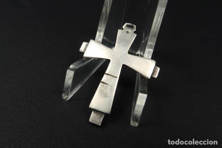 Antig&uuml;edades: Antiguo Crucifijo de Plata - Foto 6