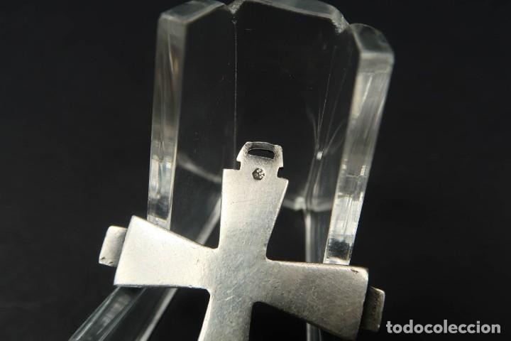 Antig&uuml;edades: Antiguo Crucifijo de Plata - Foto 8