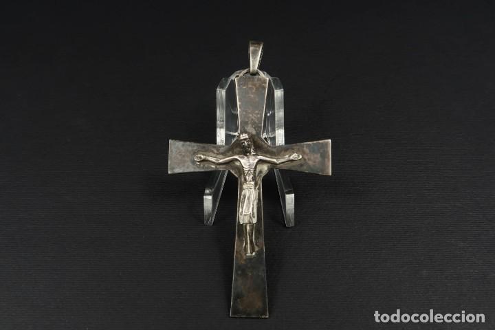 Antig&uuml;edades: Antiguo Crucifijo de Plata - Foto 1