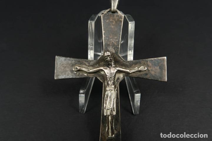 Antig&uuml;edades: Antiguo Crucifijo de Plata - Foto 3