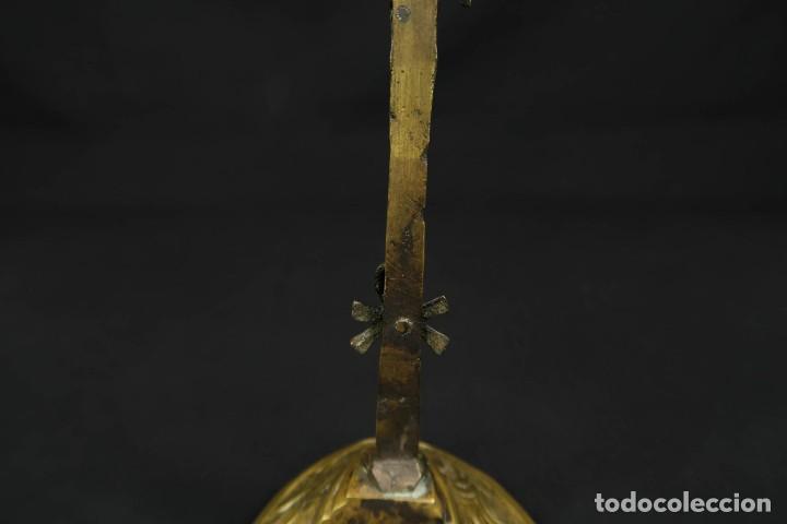 Antig&uuml;edades: Antiguo Crucifijo de Bronce - Foto 12