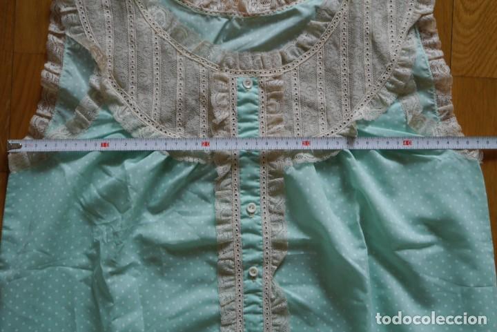 Antig&uuml;edades: Camis&oacute;n tela verde con encajes - Foto 17