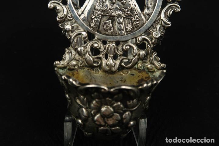 Antig&uuml;edades: Antigua Benditera de Plata - Foto 3