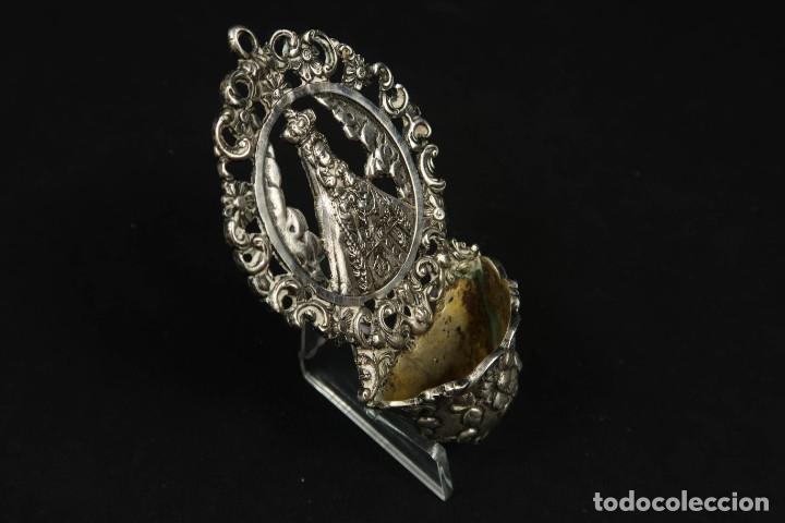 Antig&uuml;edades: Antigua Benditera de Plata - Foto 7
