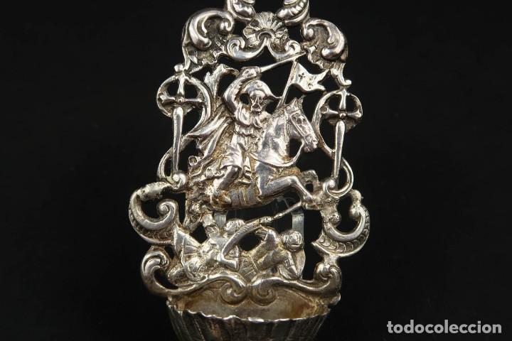 Antig&uuml;edades: Antigua Benditera de Plata - Foto 3