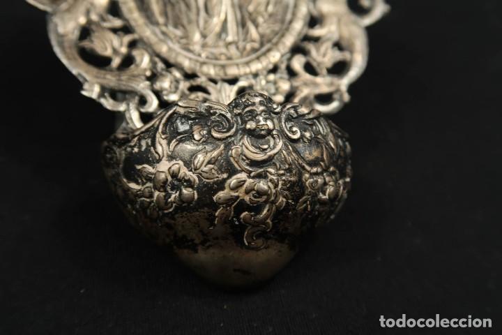 Antig&uuml;edades: Antigua Benditera de Plata - Foto 5