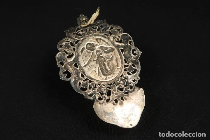 Antig&uuml;edades: Antigua Benditera de Plata - Foto 15