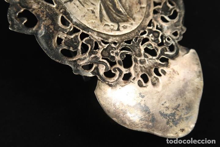 Antig&uuml;edades: Antigua Benditera de Plata - Foto 16