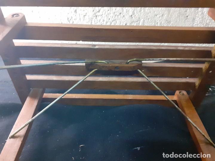 Antig&uuml;edades: Taburete portatil plegable de pintor - Foto 2