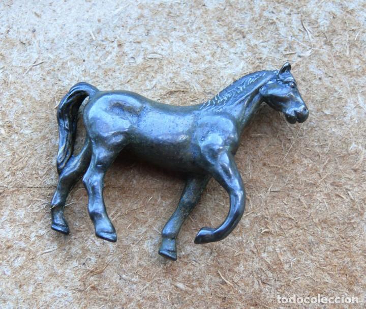 Antigüedades: escultura en miniatura.bronce.caballo. n 3 - Foto 4 - 284290988