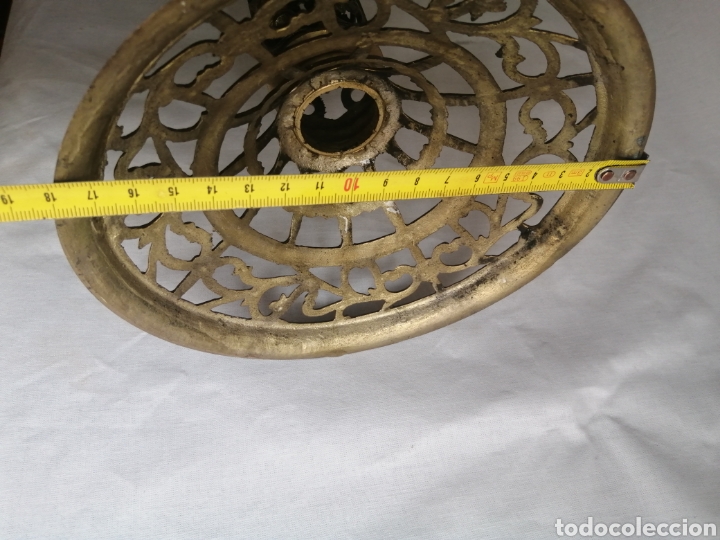 Antigüedades: Pie de preciosa mesa velador de bronce antigua - Foto 7 - 284313313