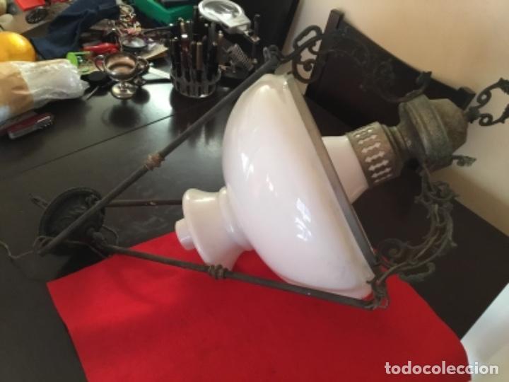 Antig&uuml;edades: L&aacute;mpara opalina, quinqu&eacute; transformado a energ&iacute;a el&eacute;ctrica, extensible - Foto 6