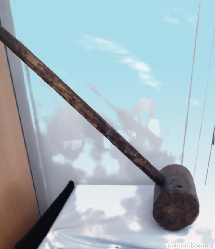 Antig&uuml;edades: Gran maza de madera - Foto 5