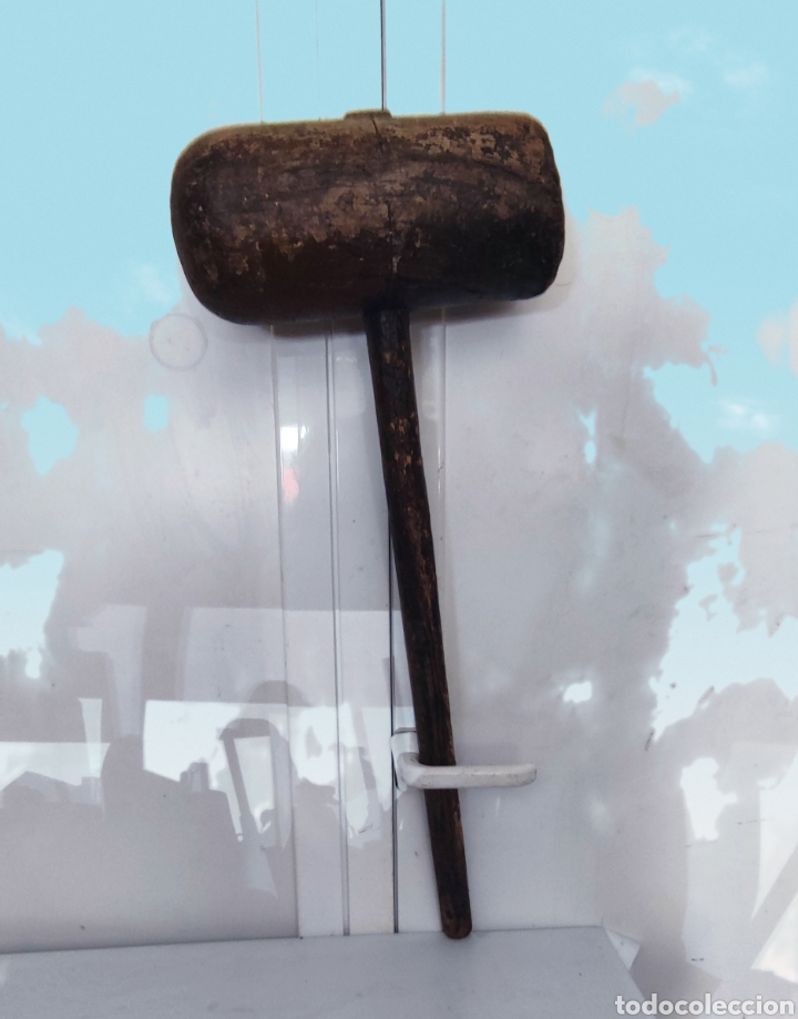 Antig&uuml;edades: Gran maza de madera - Foto 1