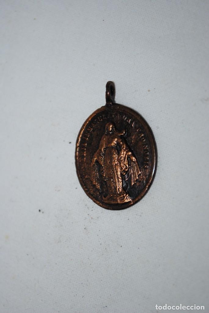 Antiguidades: MUY ANTIGUA MEDALLA DE MARIA INMACULADA .