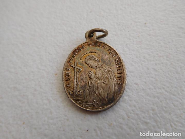 Antig&uuml;edades: Medalla de plata de San Luis Gonzaga - Foto 1