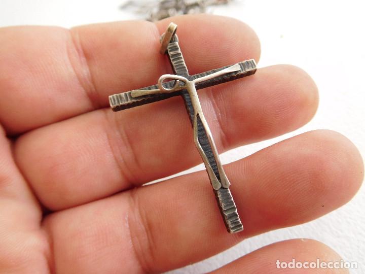 Antig&uuml;edades: Cruz de plata antigua - Foto 1