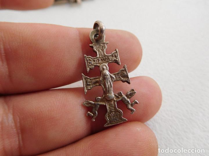 Antig&uuml;edades: Cruz de plata Caravaca - Foto 1