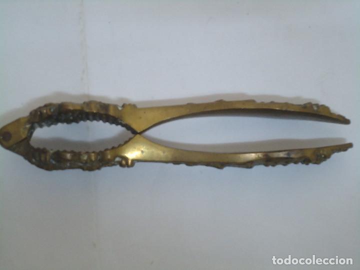 Antig&uuml;edades: ANTIGUO CASCANUECES EN BRONCE. --- 16 - Foto 3