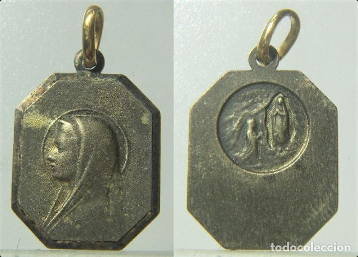 Antig&uuml;edades: MEDALLA DE LA VIRGEN DE LOURDES - Foto 1