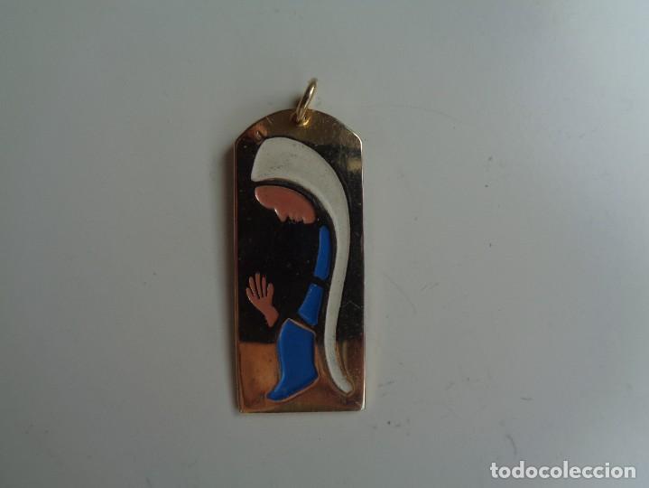 Antig&uuml;edades: ORIGINAL MEDALLA DE LA VIRGEN - Foto 1