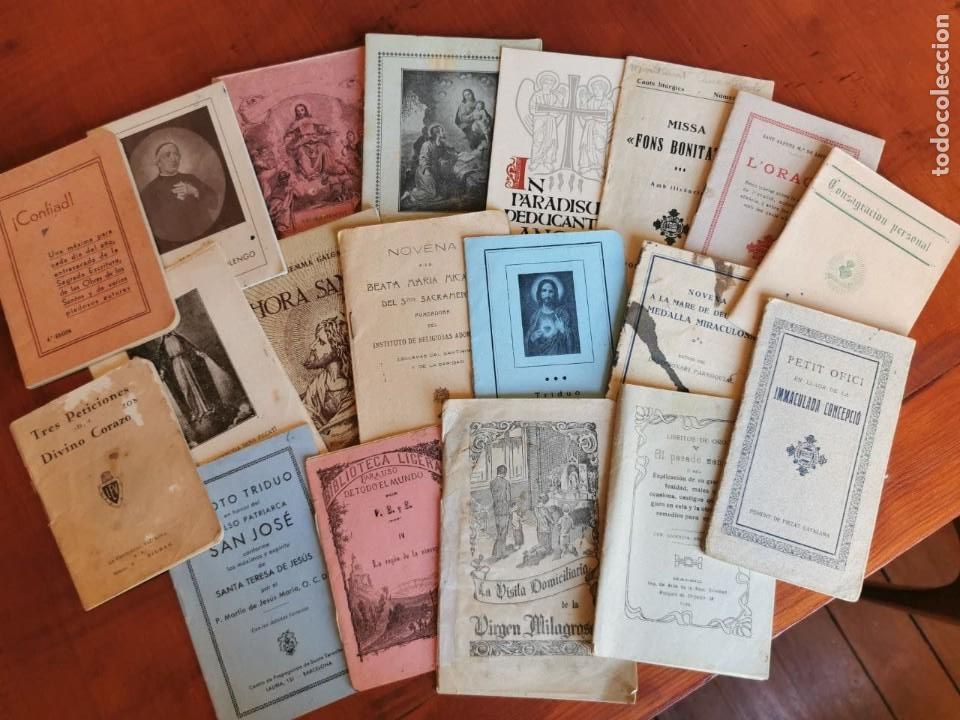 Antig&uuml;edades: GRAN LOTE DE LIBRITOS RELIGIOSOS - Foto 1
