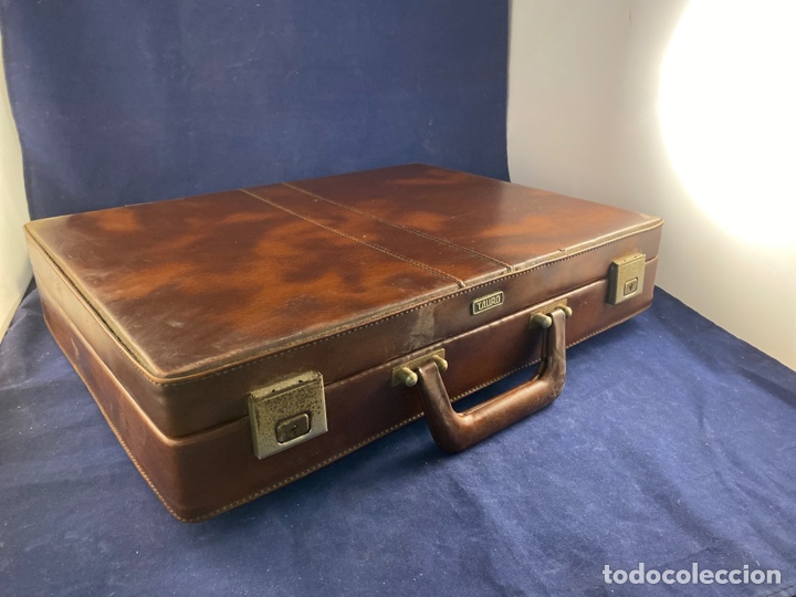 Antig&uuml;edades: Malet&iacute;n de piel TAURO - Foto 1