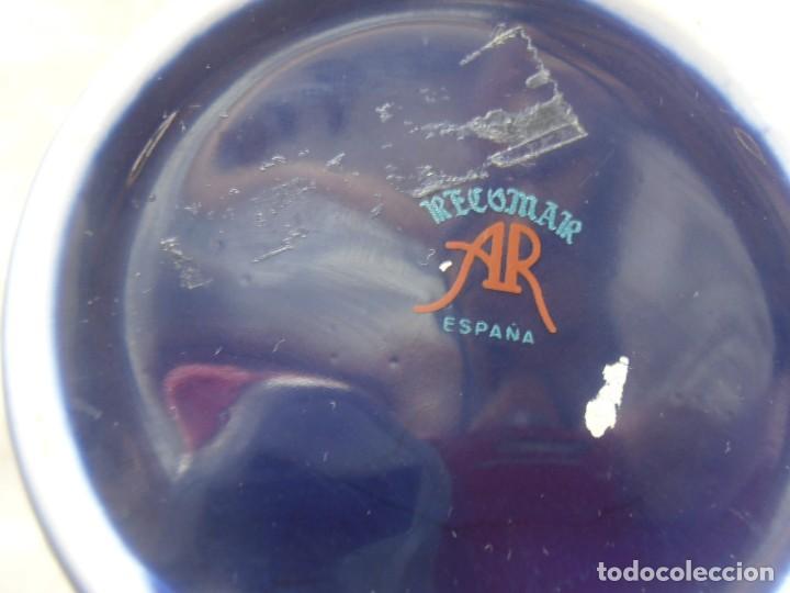 Antig&uuml;edades: JARRA AZUL PINTADA EN PLATA, MARCA RECOMAR AR. - Foto 6