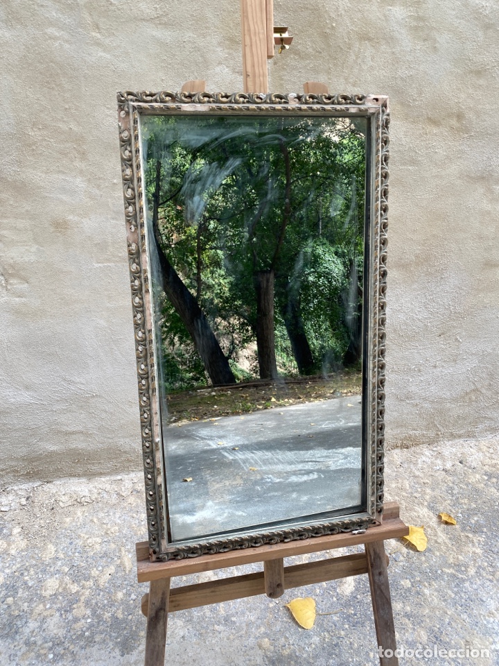 Antig&uuml;edades: Antiguo espejo con marco - Foto 1
