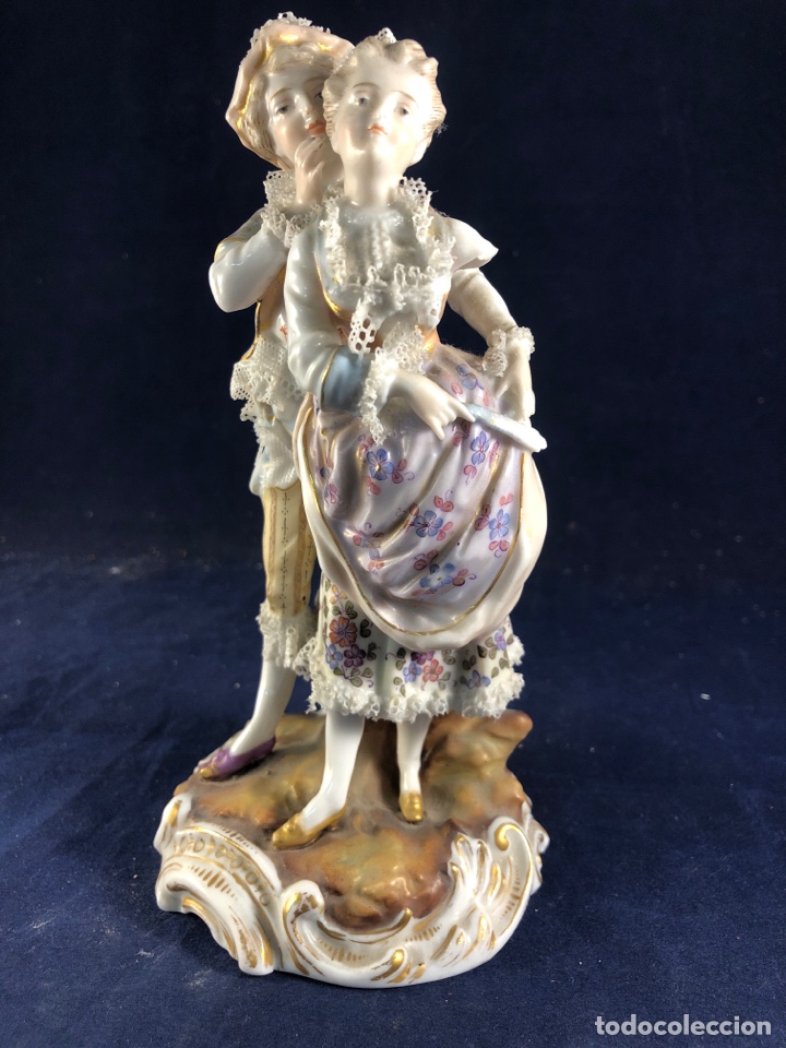 Antig&uuml;edades: Figura porcelana biscuit - Foto 1