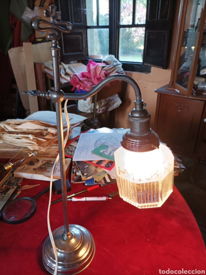 Antig&uuml;edades: L&aacute;mpara Modernista sobremesa - Foto 1