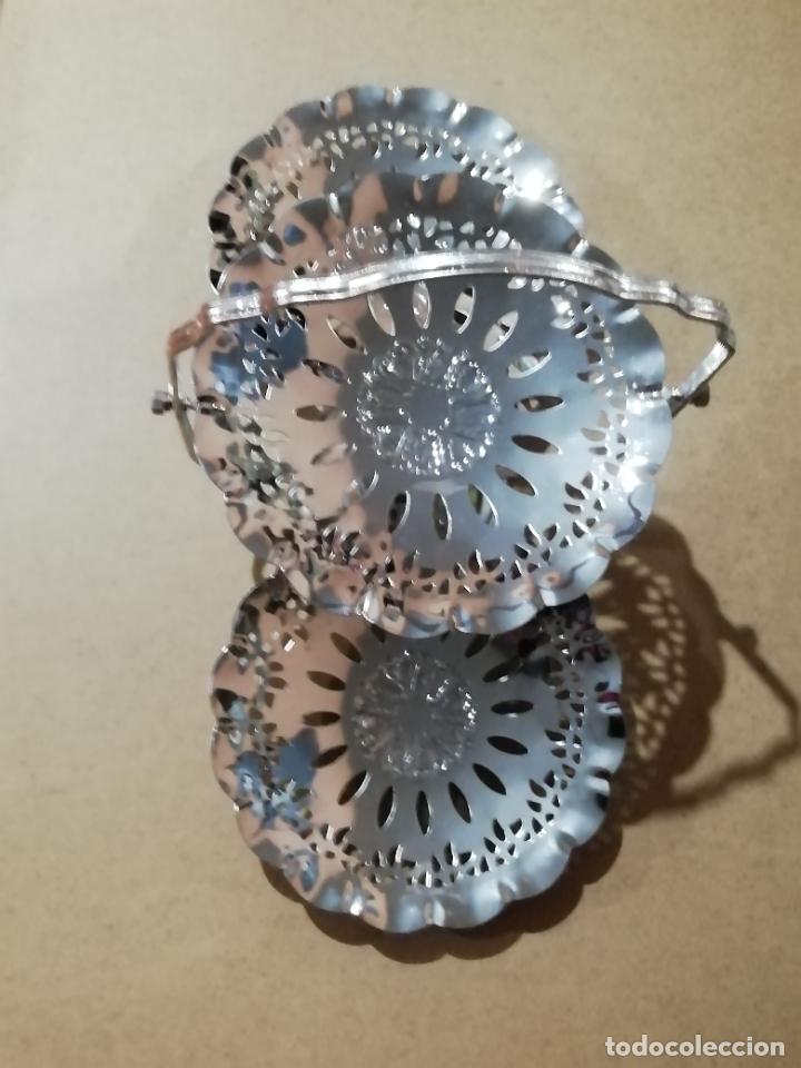 Antig&uuml;edades: SOPORTE CON PLATOS CROMADO- PLEGABLE - Foto 7