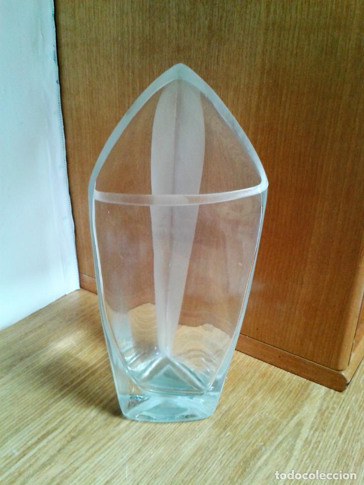 Antiquit&auml;ten: Jarr&oacute;n - Florero con dise&ntilde;o original y grueso vidrio