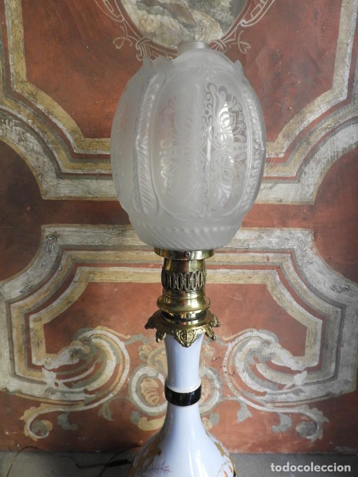 Antig&uuml;edades: QUINQUE ELECTRIFICADO DE PORCELANA Y BRONCE - Foto 6