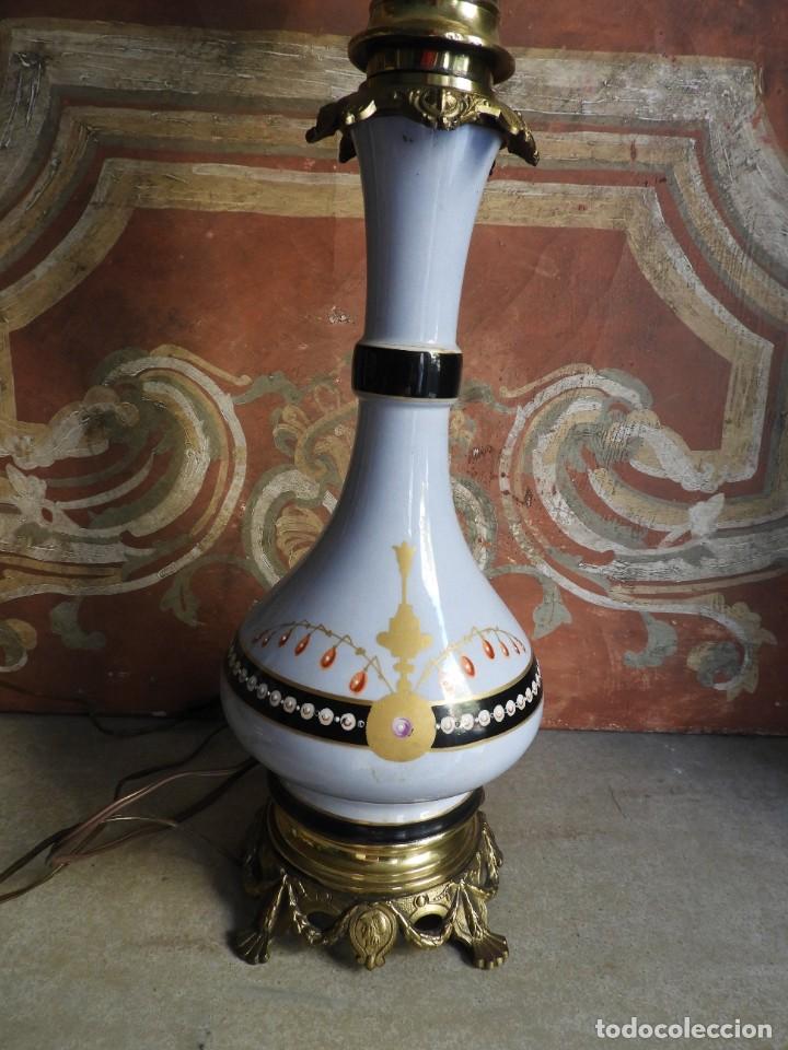Antig&uuml;edades: QUINQUE ELECTRIFICADO DE PORCELANA Y BRONCE - Foto 7