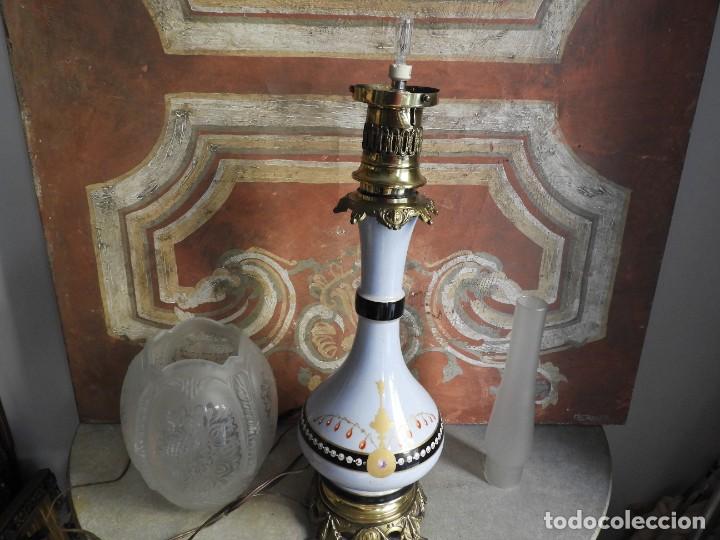 Antig&uuml;edades: QUINQUE ELECTRIFICADO DE PORCELANA Y BRONCE - Foto 8