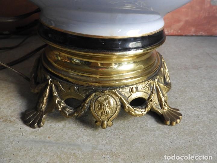 Antig&uuml;edades: QUINQUE ELECTRIFICADO DE PORCELANA Y BRONCE - Foto 9