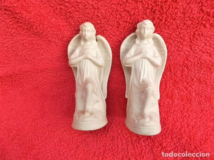 Antig&uuml;edades: pareja de angelitos de biscuit - Foto 1