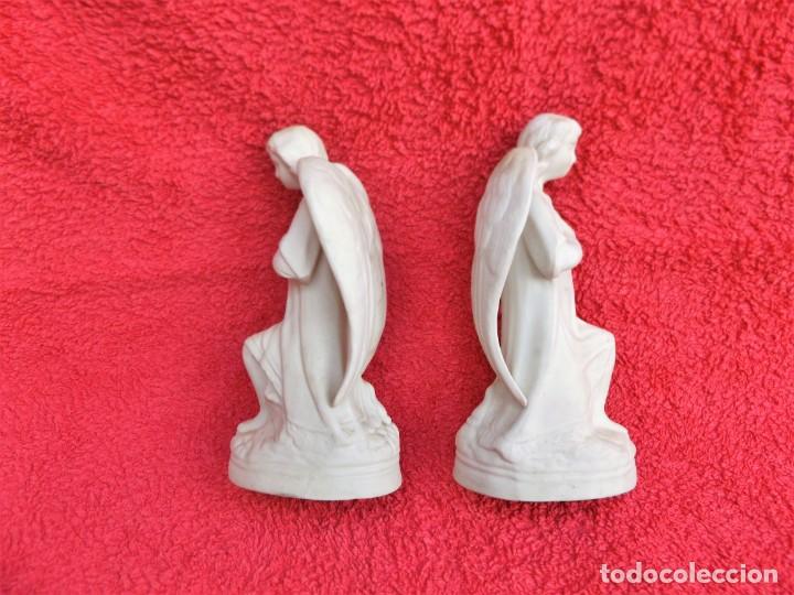 Antig&uuml;edades: pareja de angelitos de biscuit - Foto 2