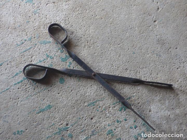 Antig&uuml;edades: Tenazas,para chimenea. - Foto 1