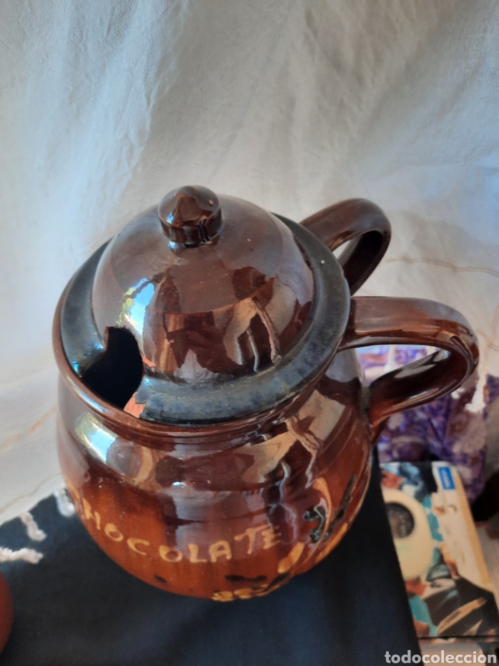 Antig&uuml;edades: Chocolatera de barro esmaltado. - Foto 3