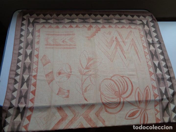 Antig&uuml;edades: PA&Ntilde;UELO DE GASA - Foto 1