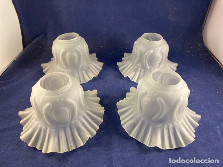 Antiquit&auml;ten: 4 bonitas tulipas