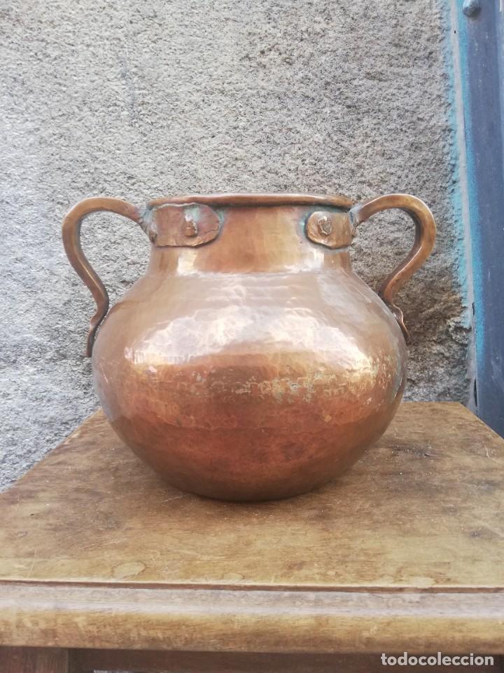 Antig&uuml;edades: RECIPIENTE DE COBRE CON DOS ASAS S. XVIII - Foto 2