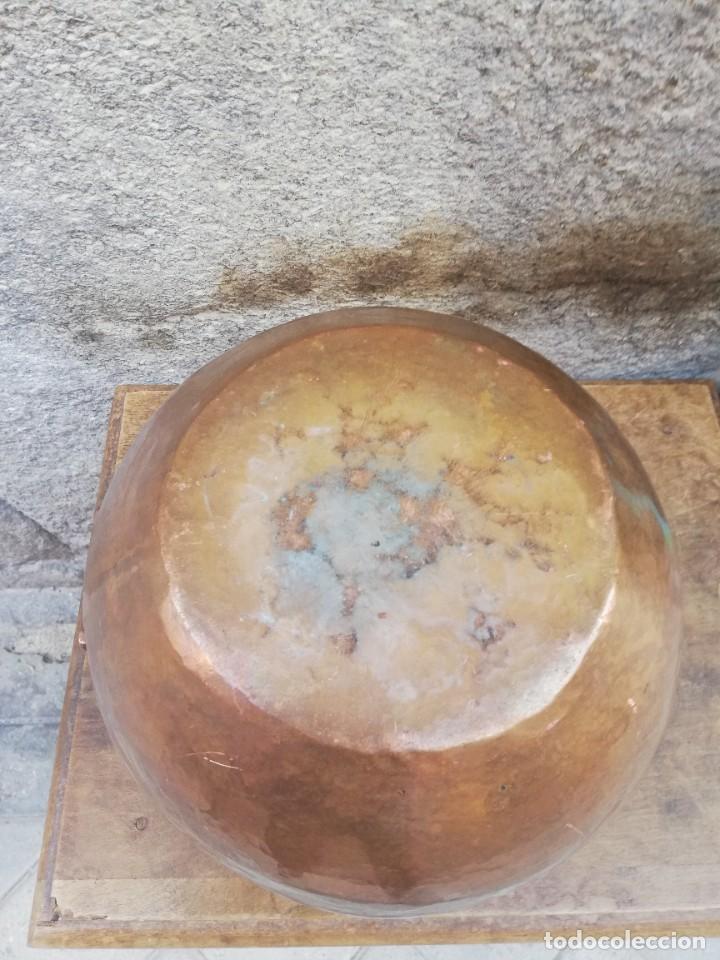 Antig&uuml;edades: RECIPIENTE DE COBRE CON DOS ASAS S. XVIII - Foto 3