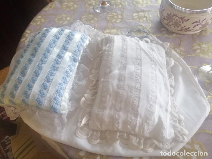 Antig&uuml;edades: Cojines antiguos