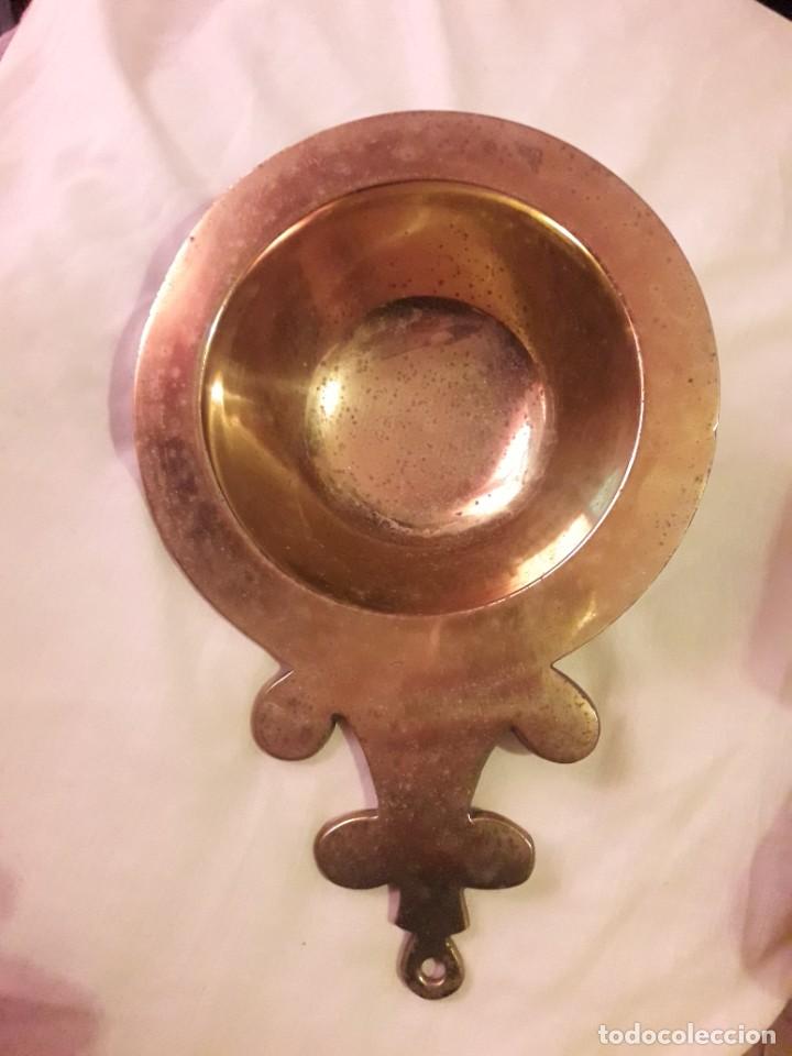 Antig&uuml;edades: Bella escudilla de bronce - Foto 3