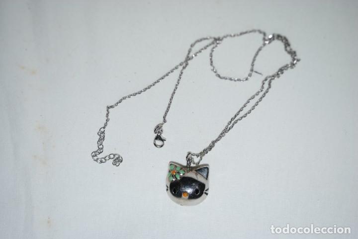 Antig&uuml;edades: COLGANTE Y CADENA DE PLATA EN FORMA DE CARA DE GATA . - Foto 1